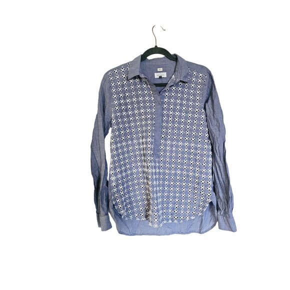 Loft Softened Eyelet Floral Button Down blouse size Medium 100% Cotton - Picture 1 of 10